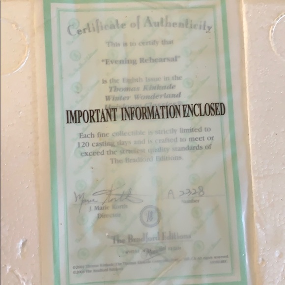 Thomas Kinkade Collectable Snowman - Picture 6 of 6